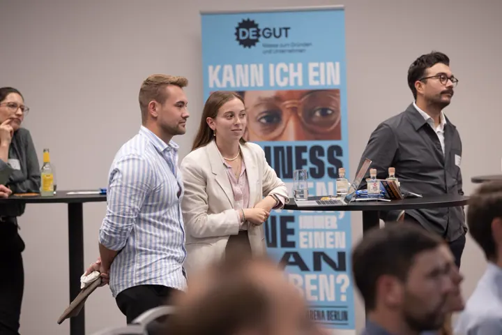 Panel vor dem Roll-up